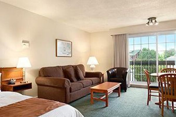 Knights Inn Lagoon Harbour Resort & Hotel (Provinz Ontario)